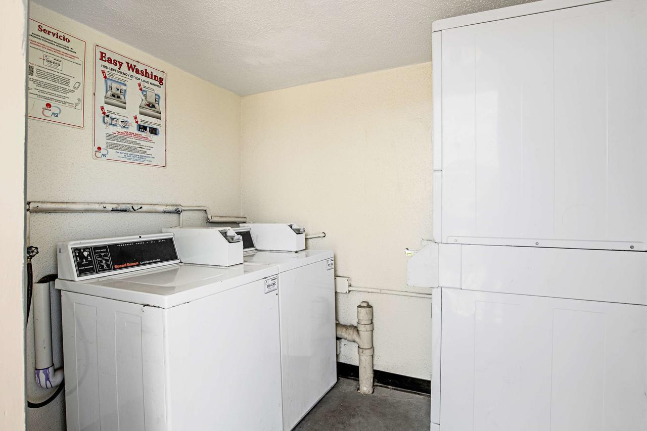 Motel 6 Texas City Eksteriør billede