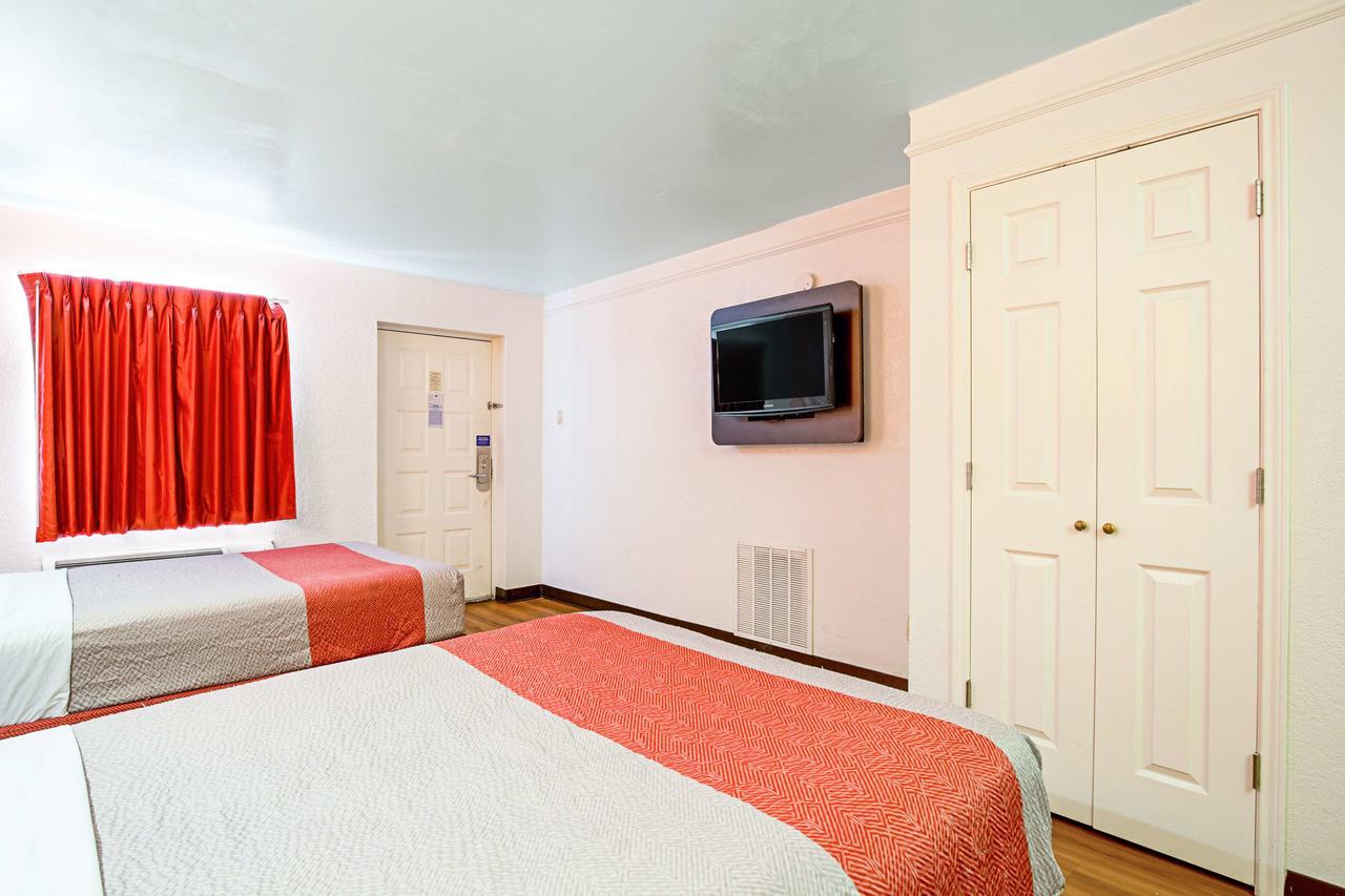 Motel 6 Texas City Eksteriør billede